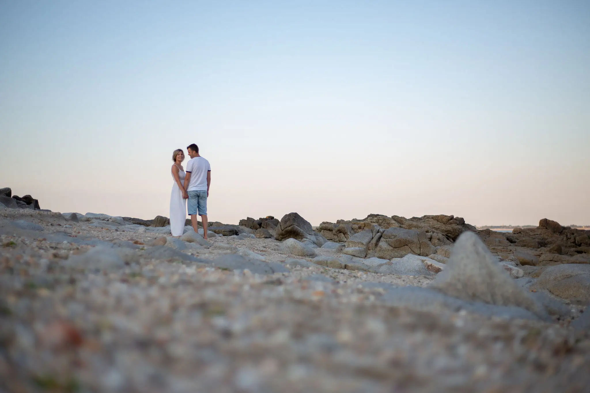 Séance couple sur la plage