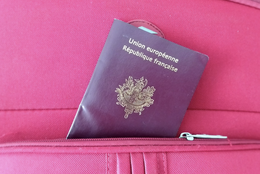 Cover Image for 4 raisons de faire vos photos d’identité chez votre photographe